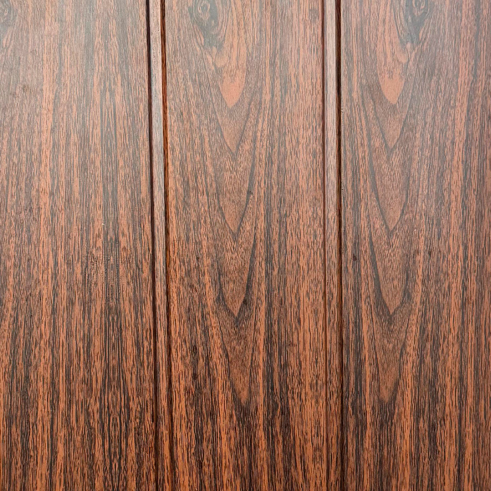 Metal Siding Revestimiento Exterior Nogal 3800X400X16mm